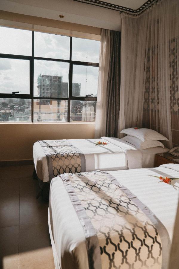 Saab Royale Hotel Nairobi Luaran gambar