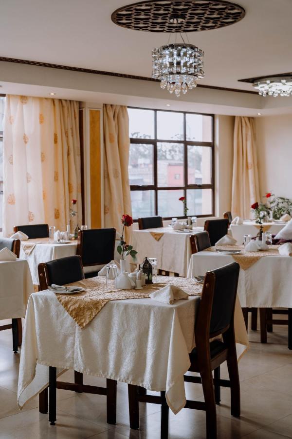 Saab Royale Hotel Nairobi Luaran gambar