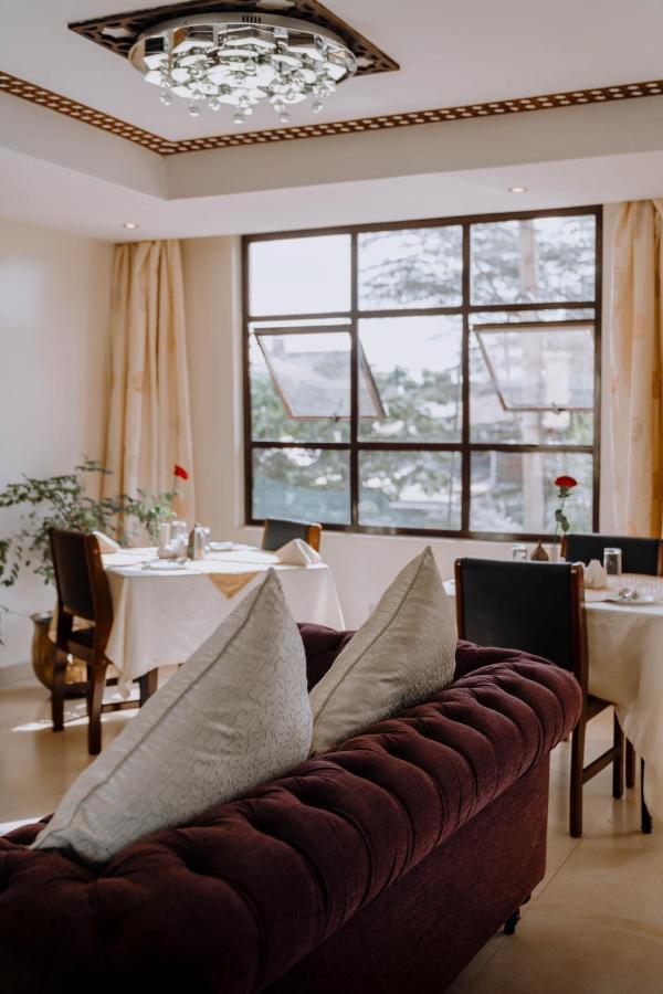 Saab Royale Hotel Nairobi Luaran gambar