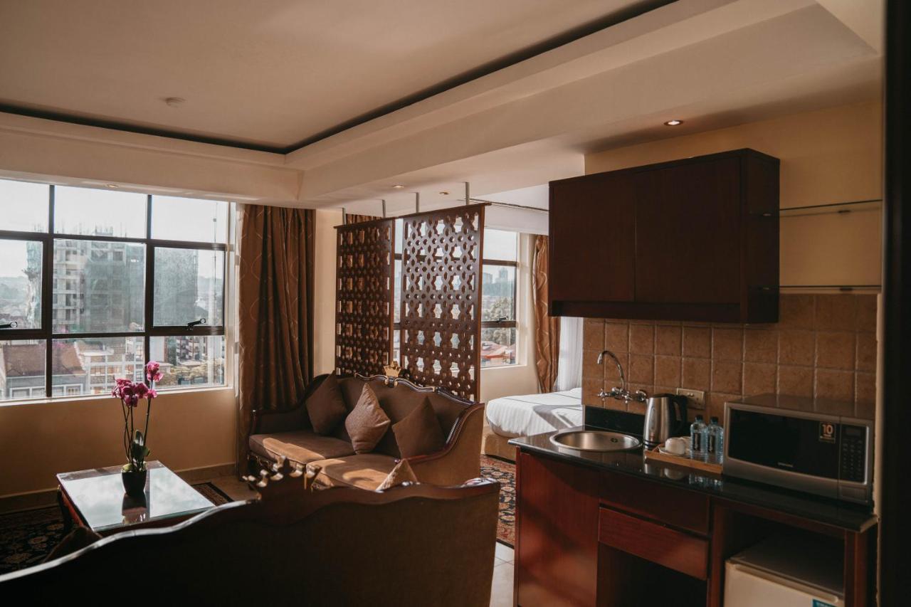 Saab Royale Hotel Nairobi Luaran gambar