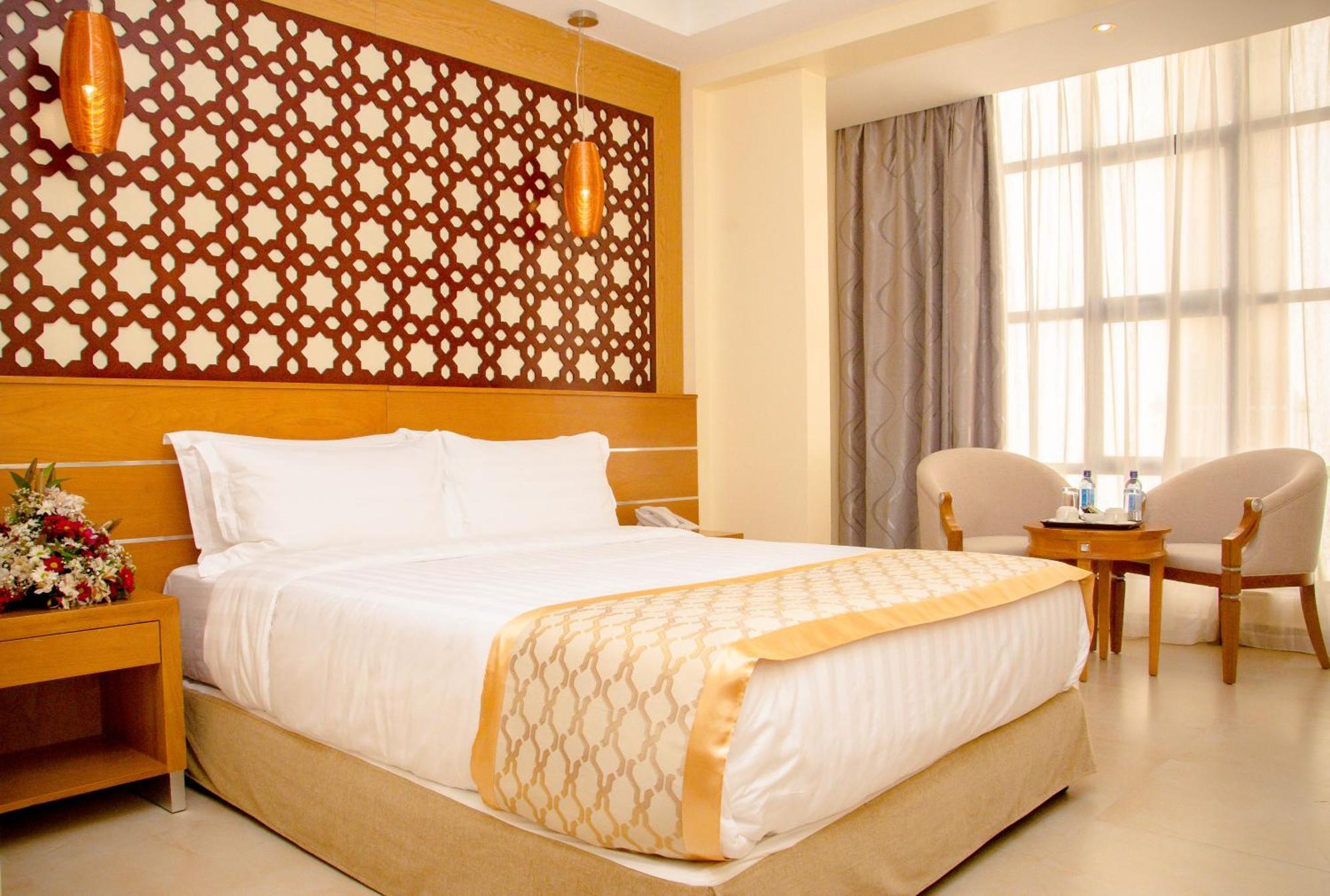 Saab Royale Hotel Nairobi Luaran gambar